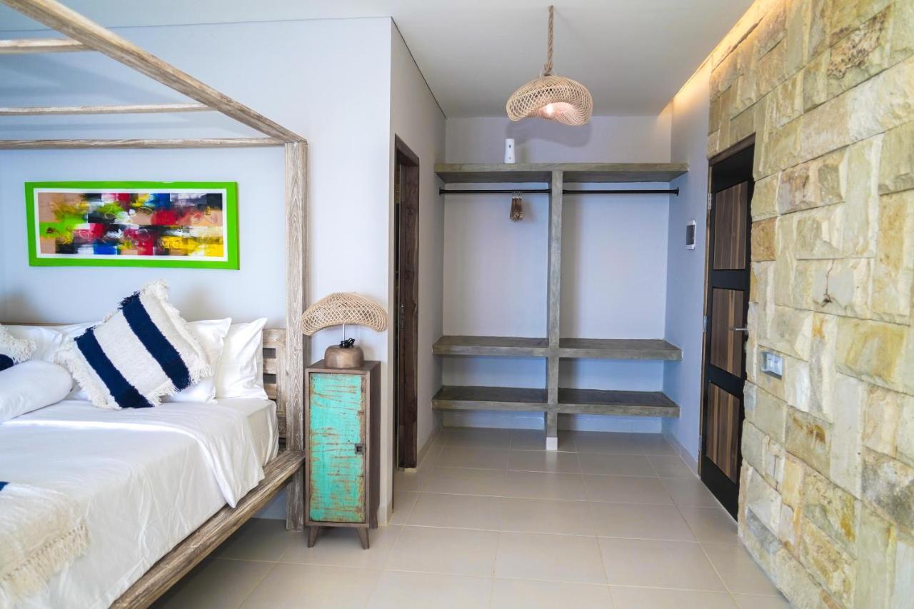 Theodor Hotel Labuan Bajo Εξωτερικό φωτογραφία