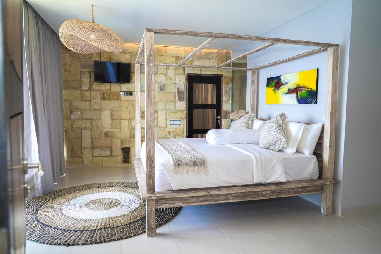 Theodor Hotel Labuan Bajo Εξωτερικό φωτογραφία