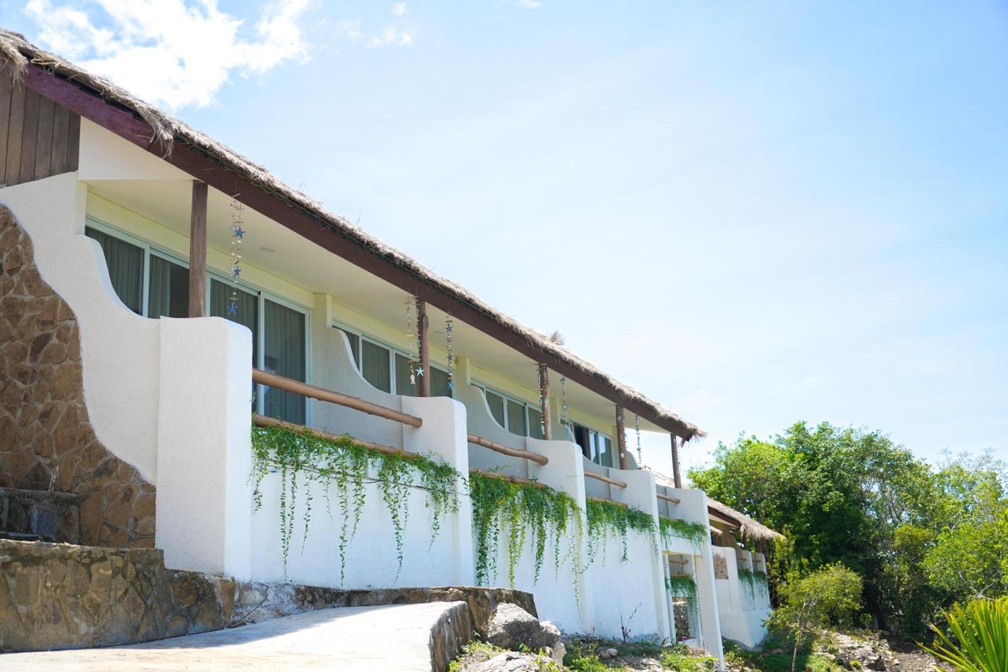 Theodor Hotel Labuan Bajo Εξωτερικό φωτογραφία
