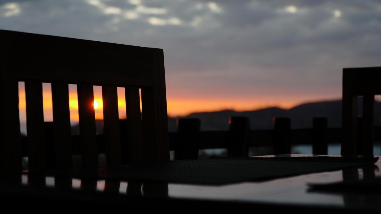 Theodor Hotel Labuan Bajo Εξωτερικό φωτογραφία
