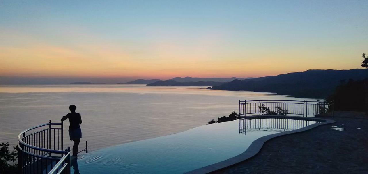 Theodor Hotel Labuan Bajo Εξωτερικό φωτογραφία