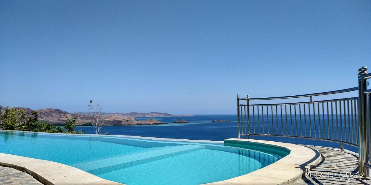 Theodor Hotel Labuan Bajo Εξωτερικό φωτογραφία